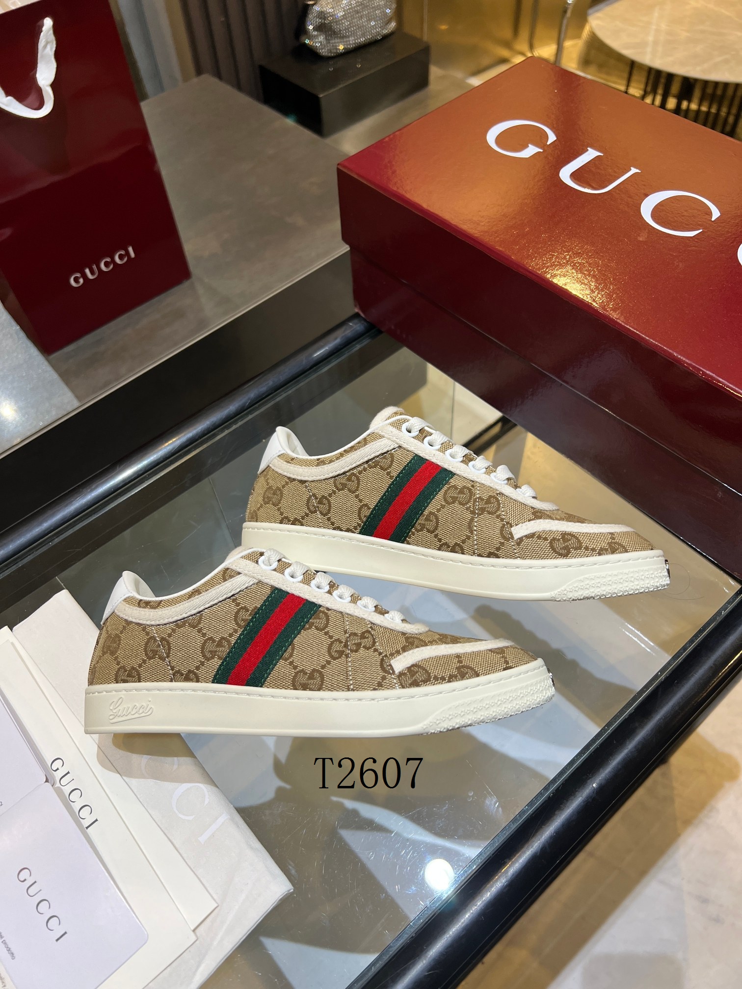 Gucci sz35-40 h0701